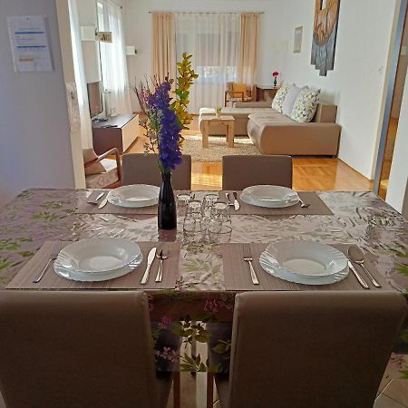 Apartment Tomas,,,Spacious House With Private Parking,Terrace,5G Internet,,,,, Zadar Extérieur photo