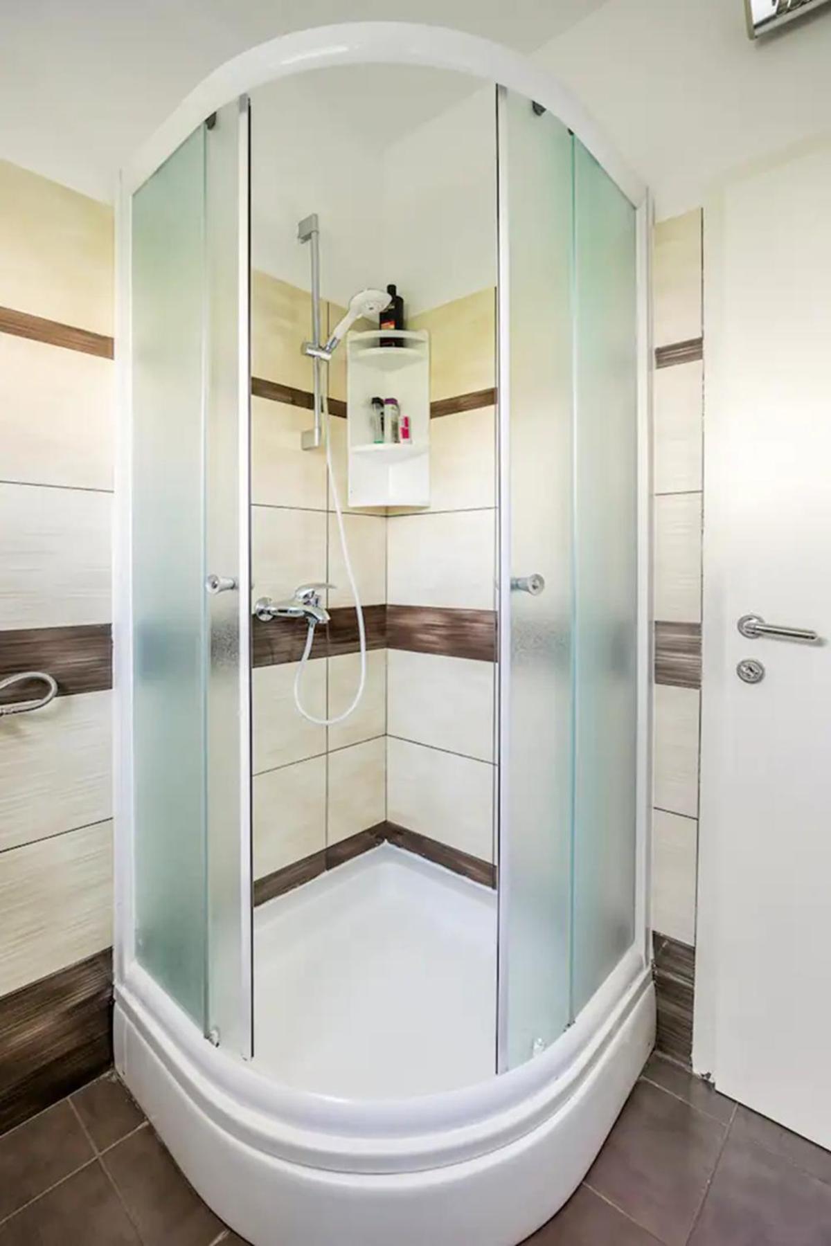 Apartment Tomas,,,Spacious House With Private Parking,Terrace,5G Internet,,,,, Zadar Extérieur photo